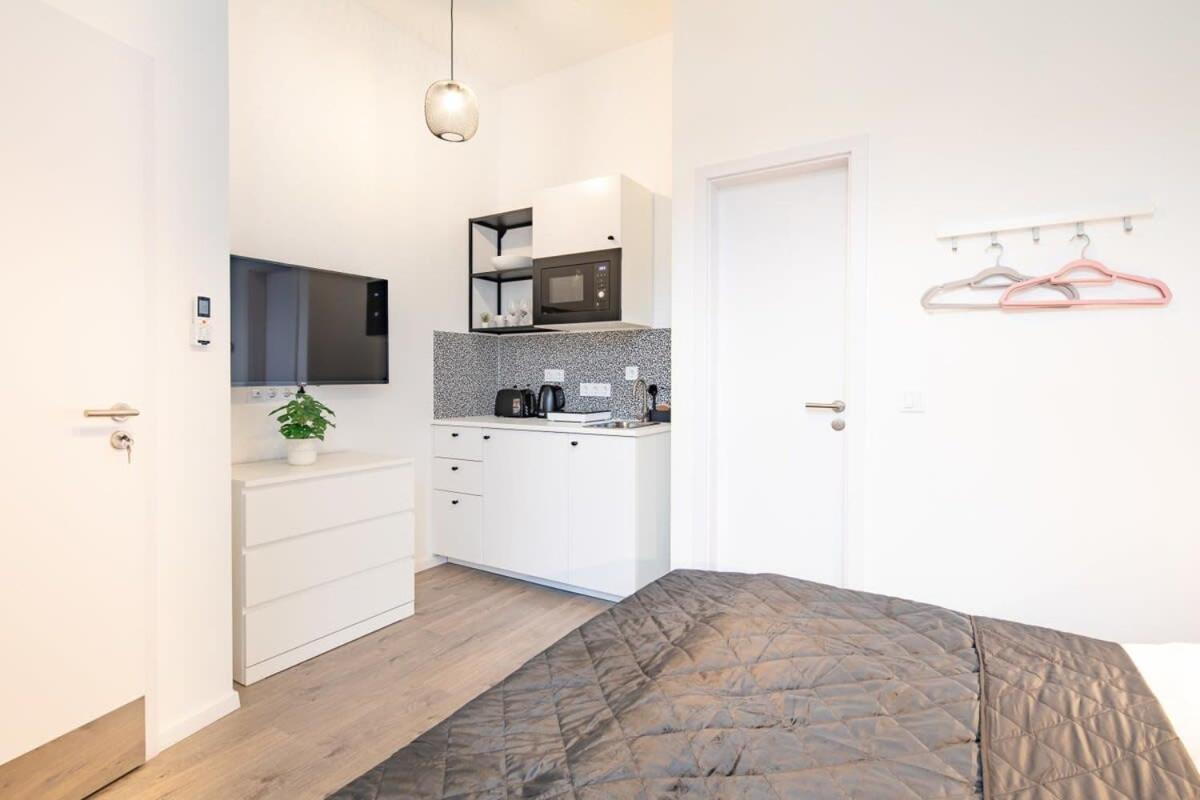 Extreme Central - Modern Mini Studio Budapest Eksteriør bilde