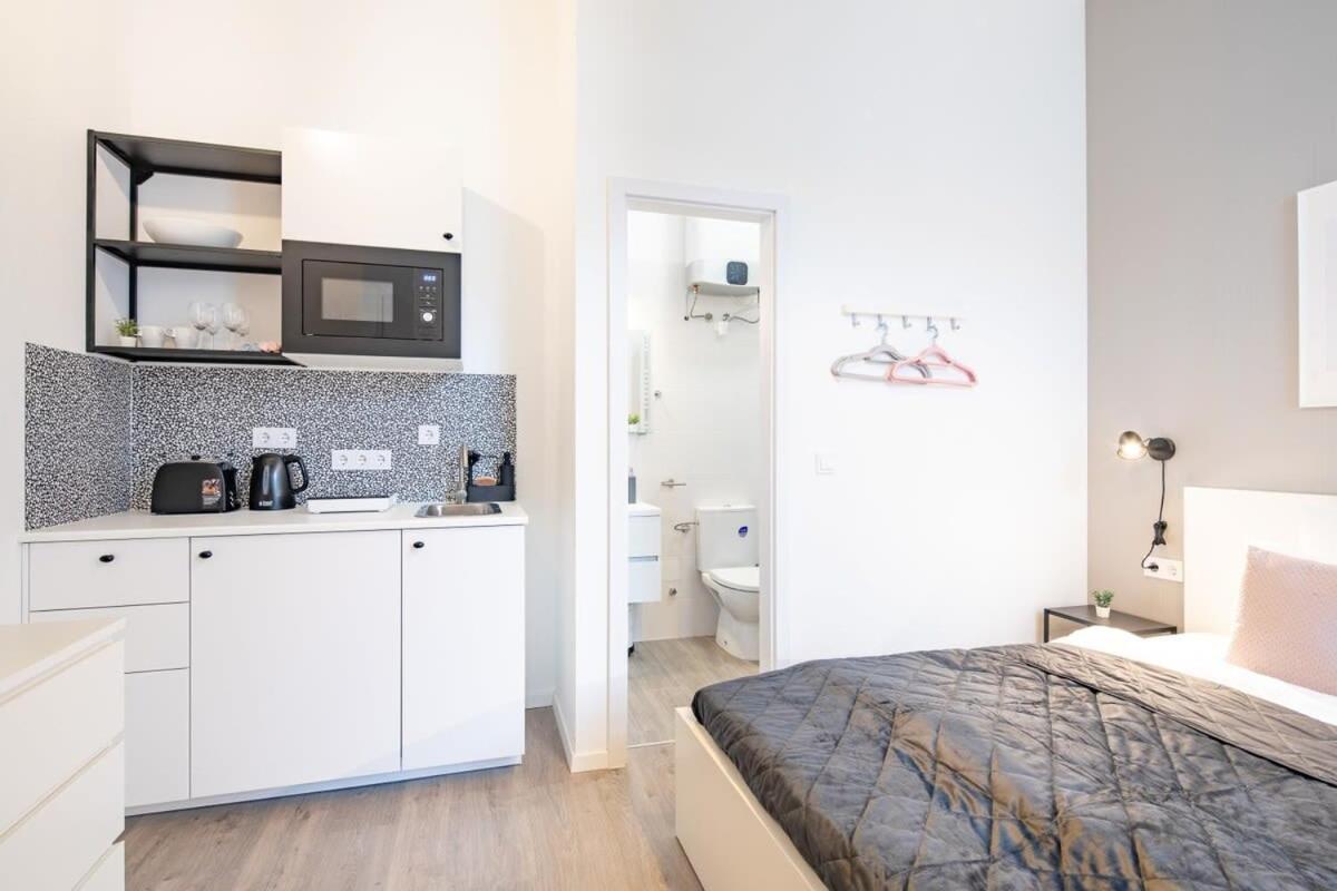 Extreme Central - Modern Mini Studio Budapest Eksteriør bilde