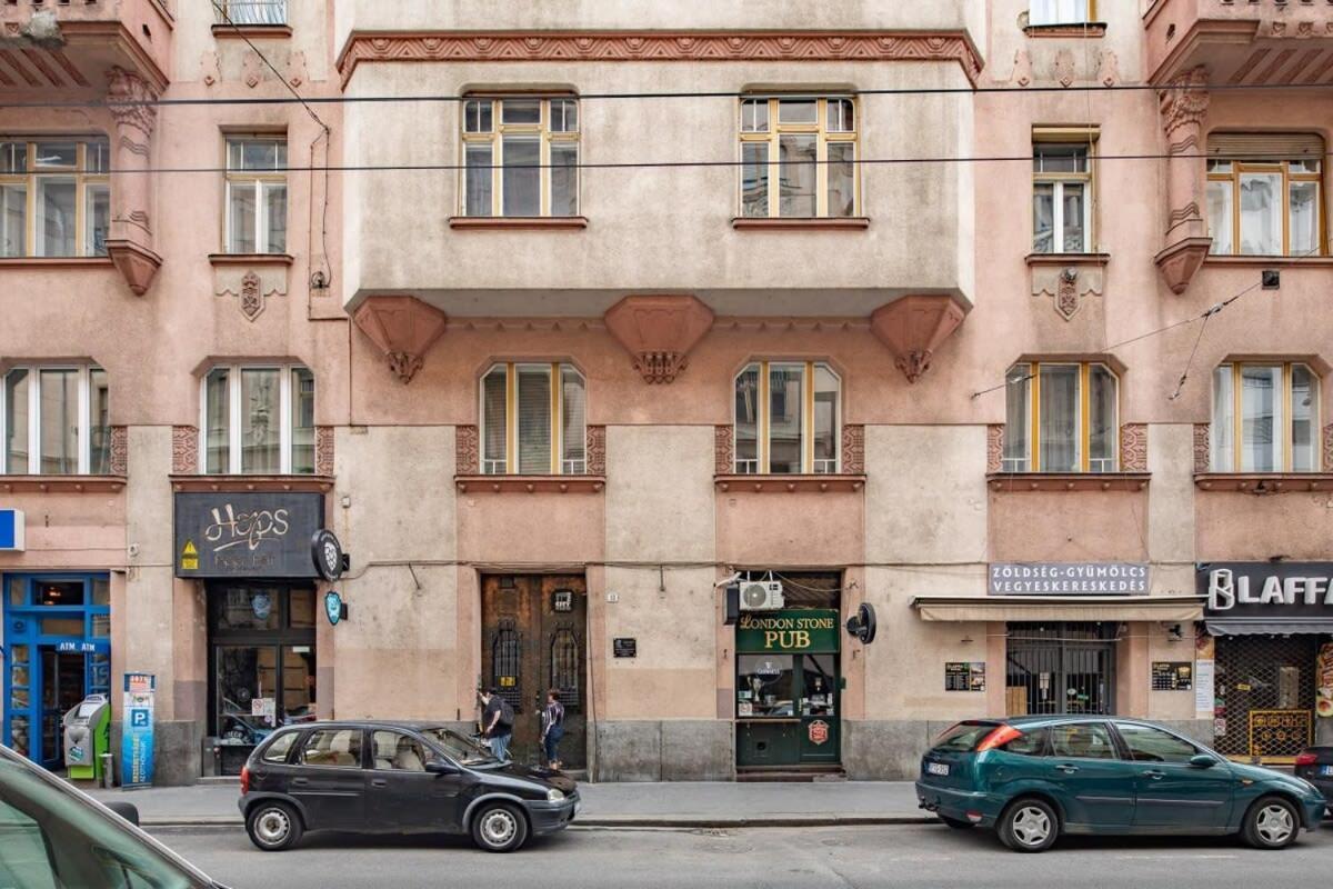 Extreme Central - Modern Mini Studio Budapest Eksteriør bilde
