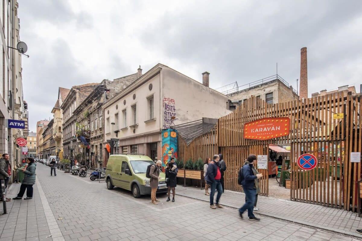 Extreme Central - Modern Mini Studio Budapest Eksteriør bilde